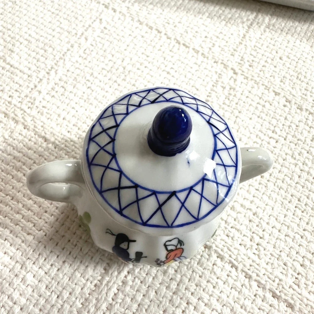 VTG Miniature Tea Set Quimper Style Hand Painted Tray Cup Sugar Bowl Folk Art